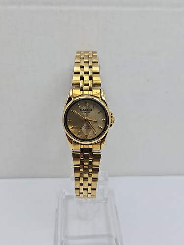 Womens salco gold tone quartz - gold,
