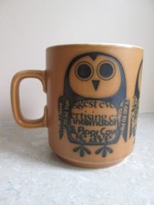 VINTAGE HORNSEA POTTERY MUG - NEWSPAPER OWL