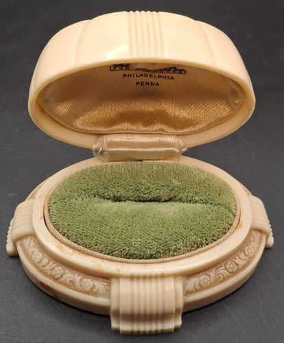 Vintage art deco celluloid - art,