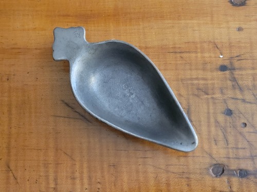 Antique 1800 pewter - pewter, "pap