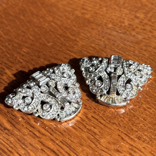 Crown trifari dress clips - crown,