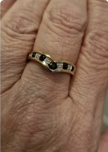 9ct gold sapphire diamond - gold,