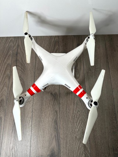 Dji phantom quadcopter drone - phantom,
