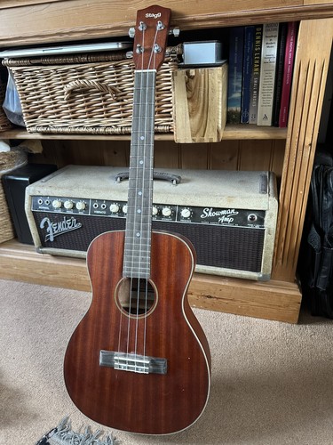 Stagg ub70 baritone - ub70-s,