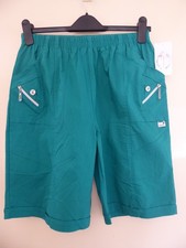 LADIES CHERRY BERRY GREEN KNEE
