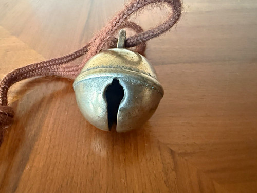 Metal brass antique finish - antique,