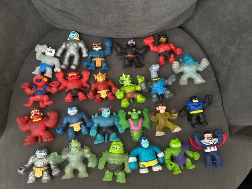 Heroes goo jit character - heroes,