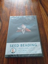 Jewellery maker seed beading - maker.,