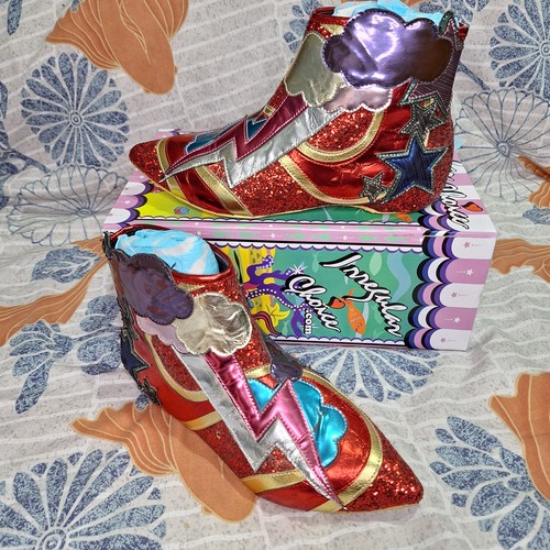 Irregular choice electric buzz - electric,