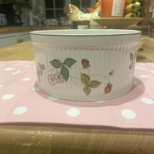 Wedgewood wild strawberry - wedgewood,