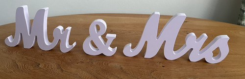 And mrs wooden sign - mrs, /
