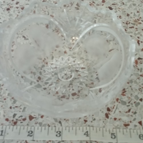 Unmarked clear cut pressed - unmarked, cut/pressed