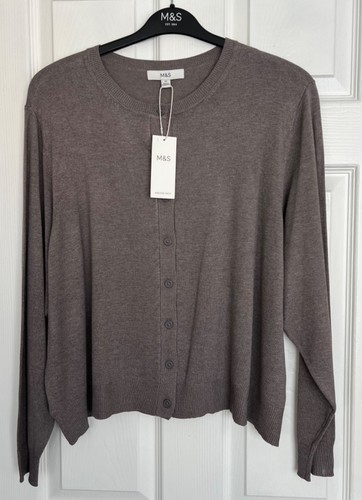 Bnwt ladies nutmeg - bnwt,