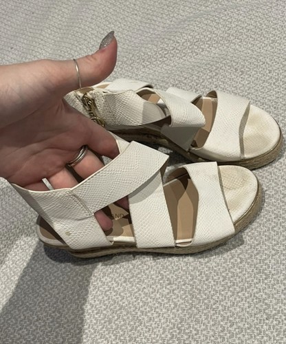 White cream snakeskin print - snakeskin,