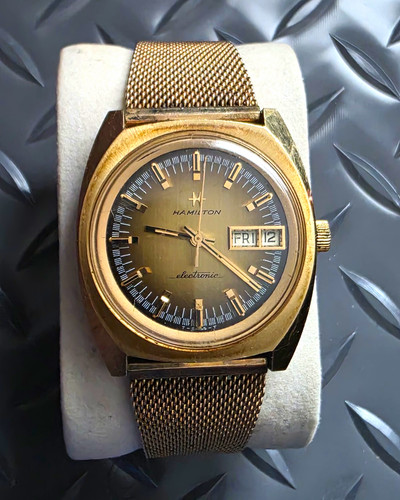 Hamilton electronic quartz - hamilton,