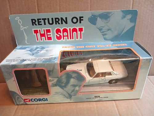 Corgi return the saint - corgi,