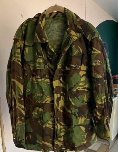 Camouflage military surplus - camouflage,