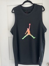 Men’s Nike Air Jordan Basketball Vest Large Used