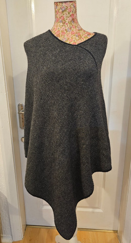 Ladies grey knitted poncho one - grey,
