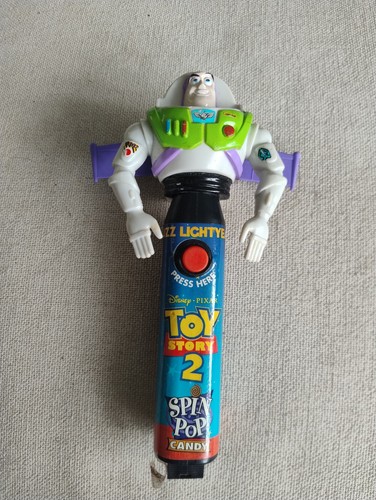 Disney buzz lightyear 2 - lightyear,