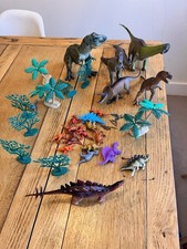 LARGE Selection of Toy Dinosaurs Plastic Toys Various Sizes