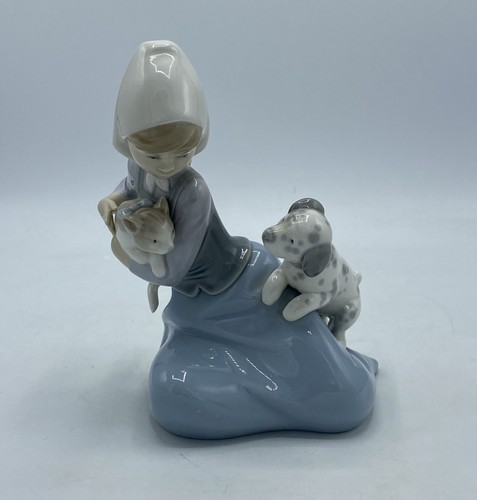 Lladro little friskies girl - lladro,
