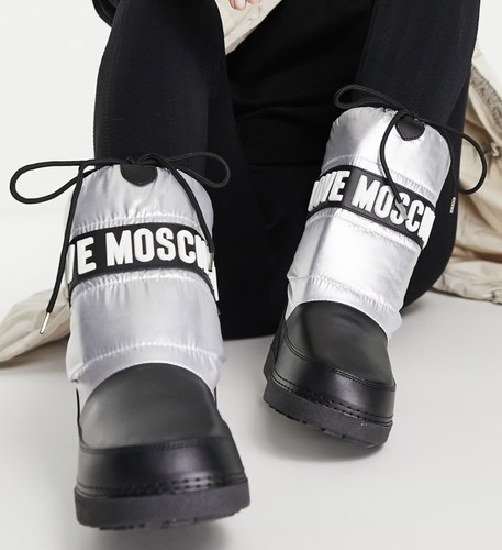 Love moschino women moon boots - moschino,
