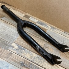 United Supreme V2 Fork 28mm