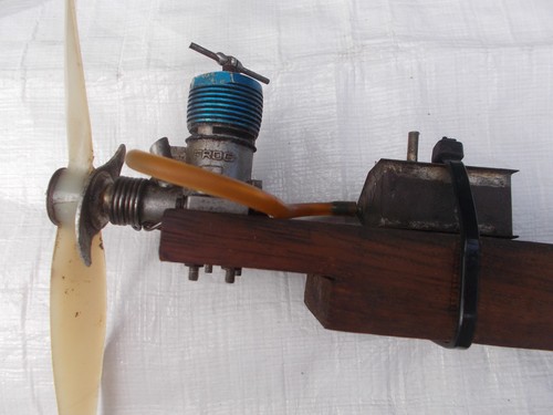 Vintage model aircraft engines - vintage,