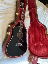 Gibson Elvis Dove S/N: 20804090