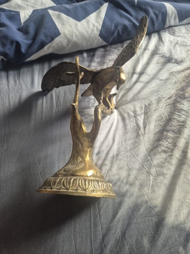 Brass bird ornament - bird, is