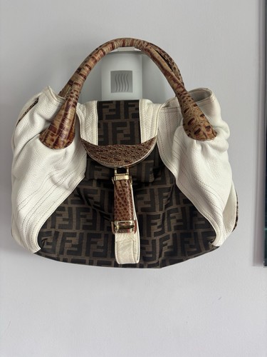 Fendi spy handbag white - handbag,