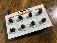 MAM MB33 Analog Retro Bass Synthesizer - TB303 clone  - In Box