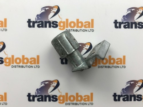 Sliding window twist lock - window,