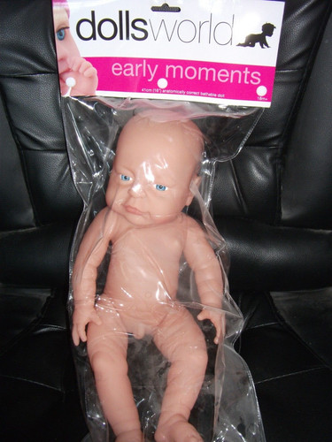 Dolls world early - dolls,