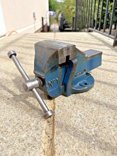 Record engineers bench - record,