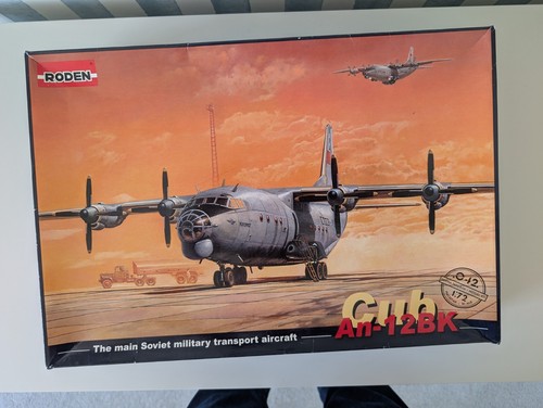 Roden antonov an 12bk - 1/72,