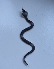 Small Cobra Snake 4” Hooded
