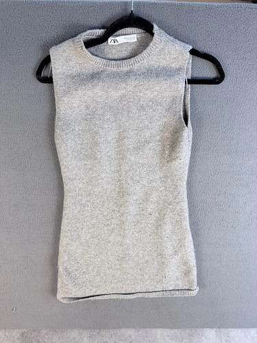 Grey crew neck sleeveless - crew,