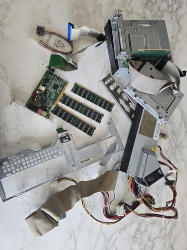 Old parts compaq joblot - parts,