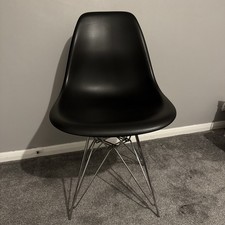 Original IKEA Egg-shaped Black Desk Chair *collection Only*
