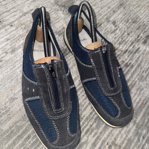 Avenue size blue - avenue,