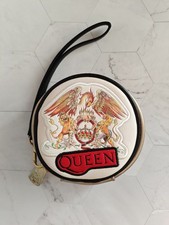 Vendula London Queen x Drum