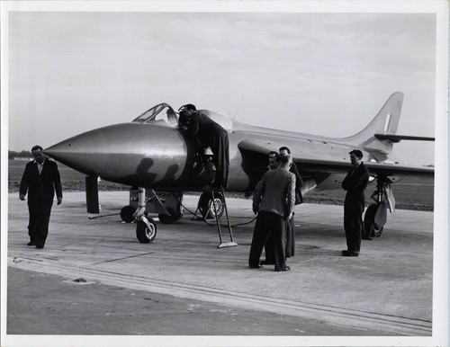 Hawker hunter mk3 neville duke - hunter,