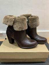 UGG Australia Jayne Stout