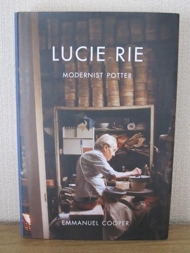 Lucie rie modernist - lucie, potter