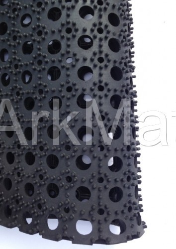 Rubber matting with - x,