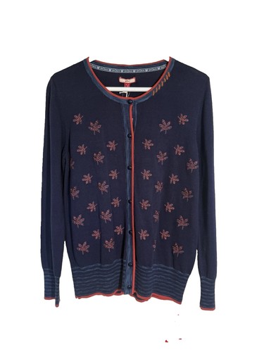 Embroidered leaf boho - leaf, knit