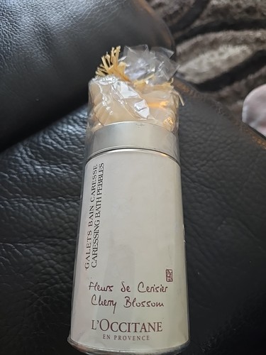 Occitane bath pebble - l’occitane,