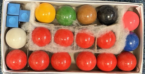 Kids snooker balls set - 1/2",